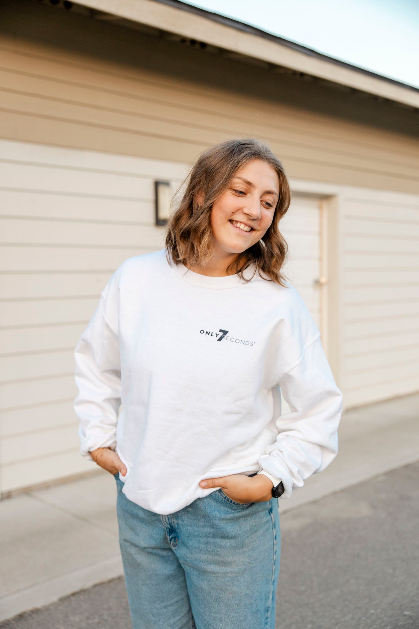 Not Alone In Your Story Crewneck, Black - Only7Seconds Shop