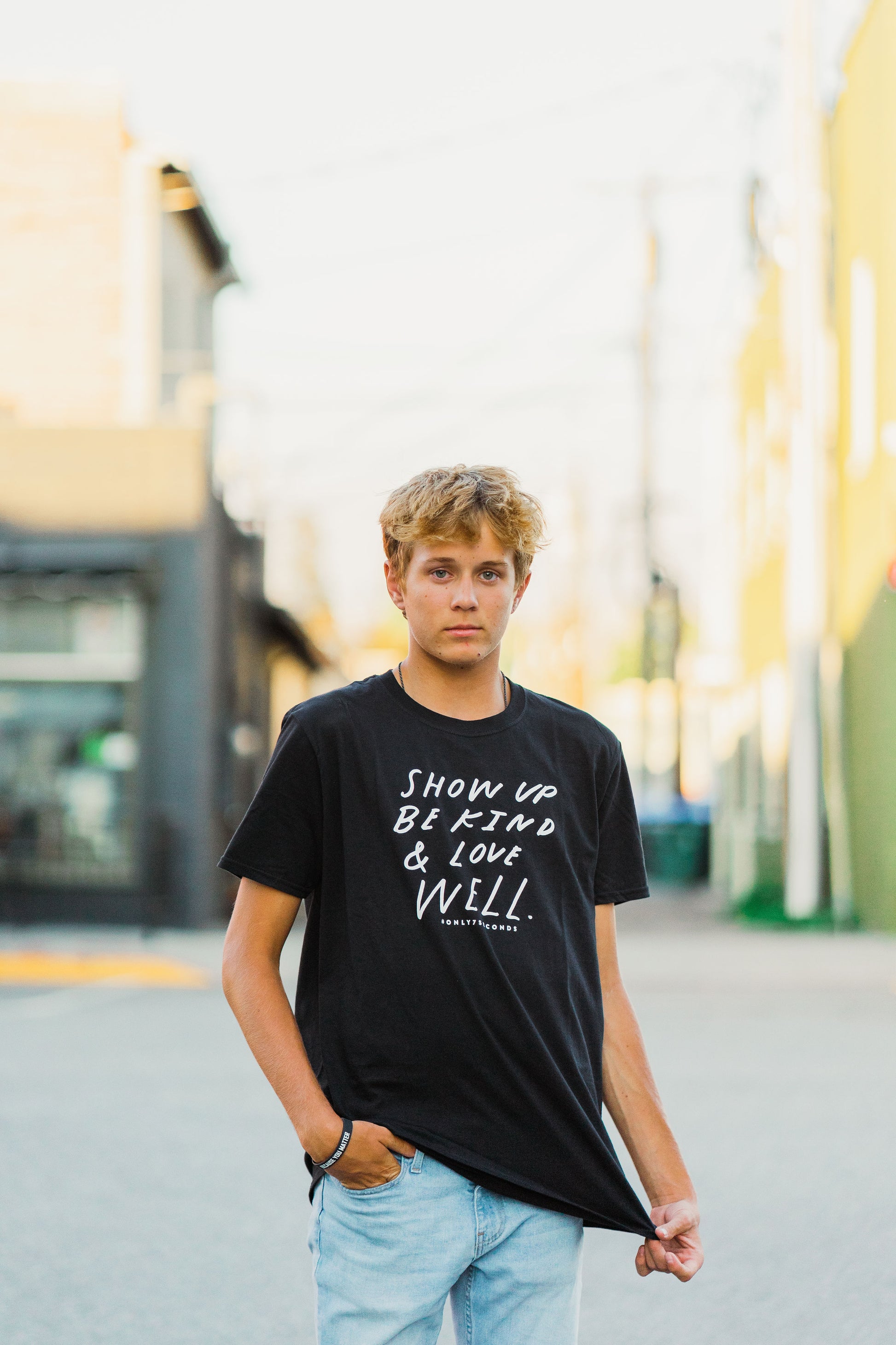 Show Up, Be Kind, Love Well T-Shirt - Only7Seconds Shop